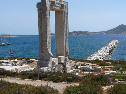 temple-of-apollo_gate-of-naxos
